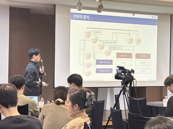 f961e900a4b8b8f5a28c16a1daa29668_1762781477_0357.jpg f961e900a4b8b8f5a28c16a1daa29668_1762781477_0357.jpg